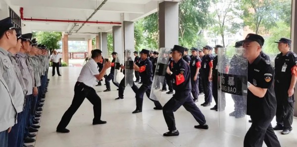 長沙紅光保安服務有限公司,長沙安保服務,長沙安全服務,長沙非武裝押運,勞務派遣服務