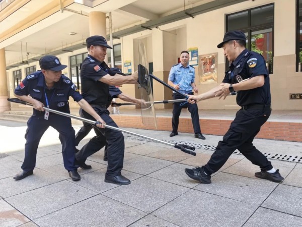 長沙紅光保安服務有限公司,長沙安保服務,長沙安全服務,長沙非武裝押運,勞務派遣服務